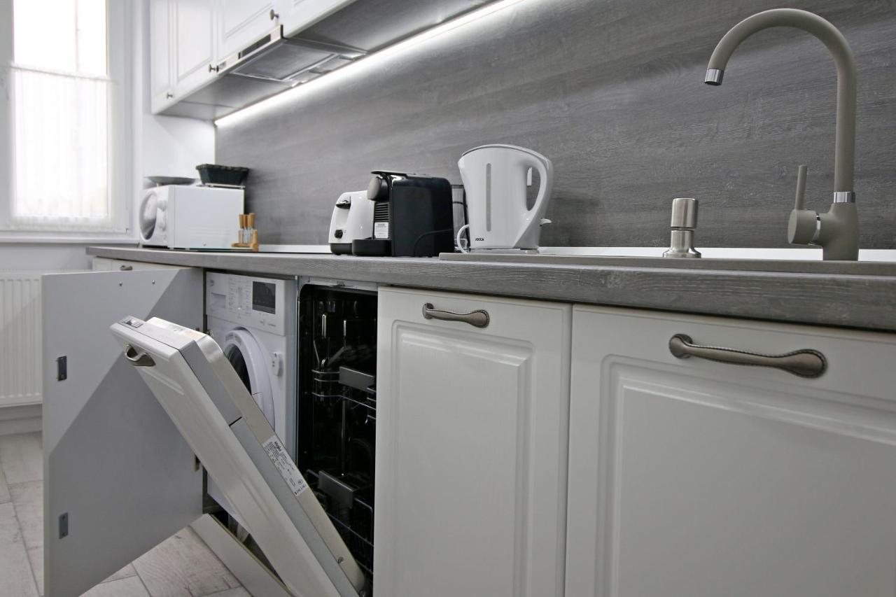Apartmán White Stone Sibiu Exteriér fotografie